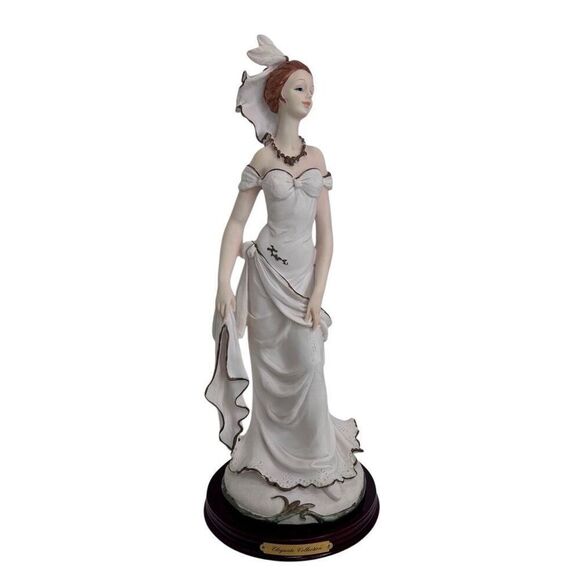 Elegante Collection Victorian Lady Figurine 14" Cream Polyresin Round Base - Picture 13 of 15